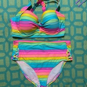 NWOT Amazing Plus Size bikini. Size 2X.